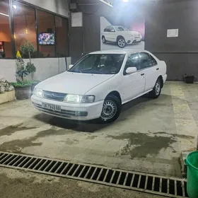 Nissan Sunny 1997