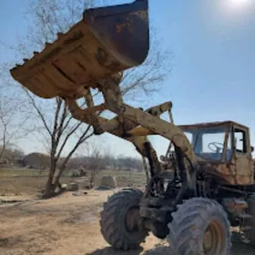 XCMG LW300F 1985