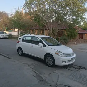 Nissan Versa 2009