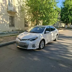 Toyota Corolla 2014