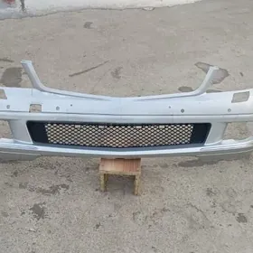 bamper w 204 mercedes C300