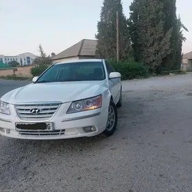 Hyundai Sonata 2009