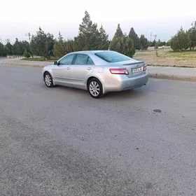 Toyota Camry 2010