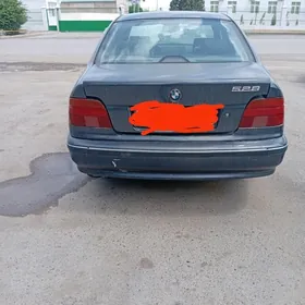 BMW 528 1997