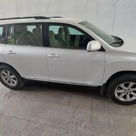 Toyota Highlander 2011