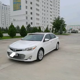 Toyota Avalon 2013