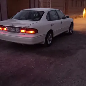 Toyota Avalon 1999