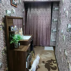 Atabaeva köçe 4 etaj 1 kom 