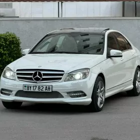 Mercedes-Benz C350 2010