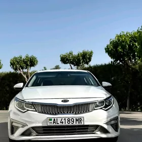 Kia Optima 2019