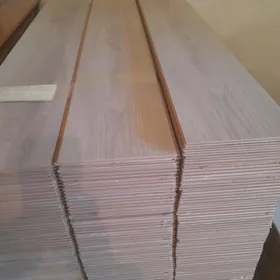 LAMINAT ЛАМИНАТ
