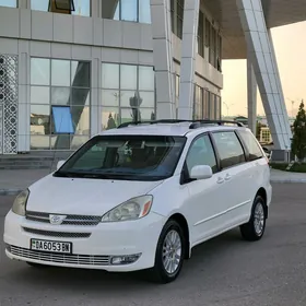 Toyota Sienna 2005