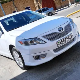 Toyota Camry 2010