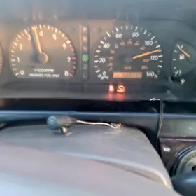 Toyota Avalon 1999
