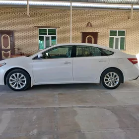 Toyota Avalon 2018