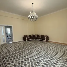 14 tapgyr 8 Etaz 3 Komnat