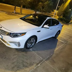 Kia Optima 2020
