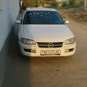Opel Omega 1995