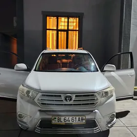 Toyota Highlander 2011