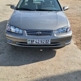 Toyota Camry 1998