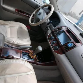Toyota Camry 2004
