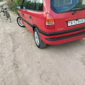 Opel Zafira 1999