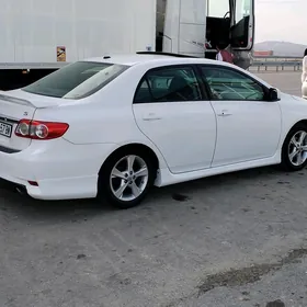 Toyota Corolla 2011