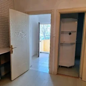 мир 2 , 1 в 2 ком