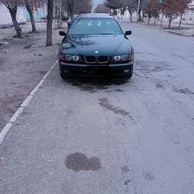 BMW E39 1999