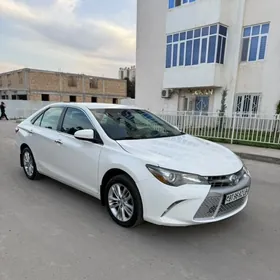 Toyota Camry 2016