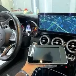 Mercedes-Benz tv