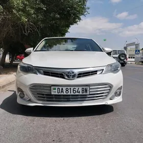 Toyota Avalon 2013