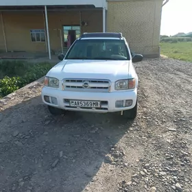 Nissan Pathfinder 2002