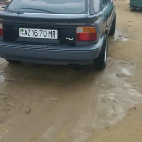 Toyota Corolla 1990