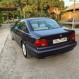 BMW E39 1996