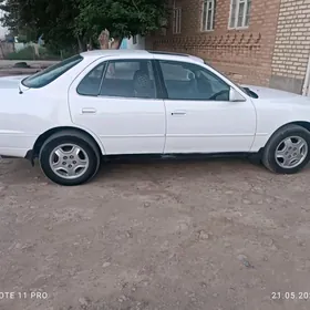 Toyota Camry 1993