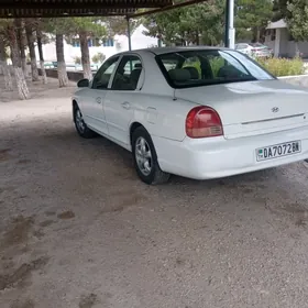 Hyundai Sonata 2000