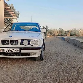 BMW 525 1990