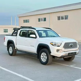 Toyota Tacoma 2019