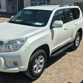 Toyota Land Cruiser Prado 2012