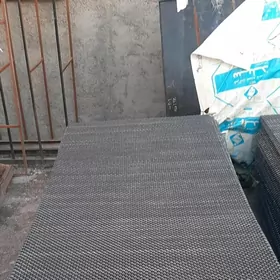 setka 7 lik