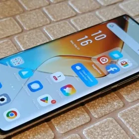 INFINIX NOTE 40 pro
