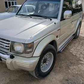 Mitsubishi Pajero 1994