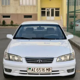 Toyota Camry 1998