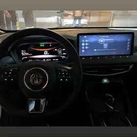 MG 5 2025