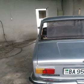 Lada 2104 1988