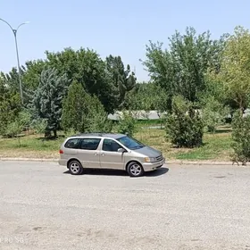Toyota Sienna 2000