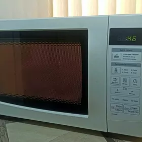 mikrovolnovka LG