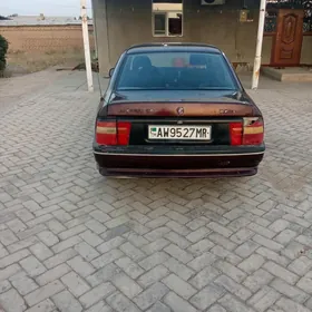 Opel Vectra 1989