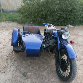 Ural 4320 1990